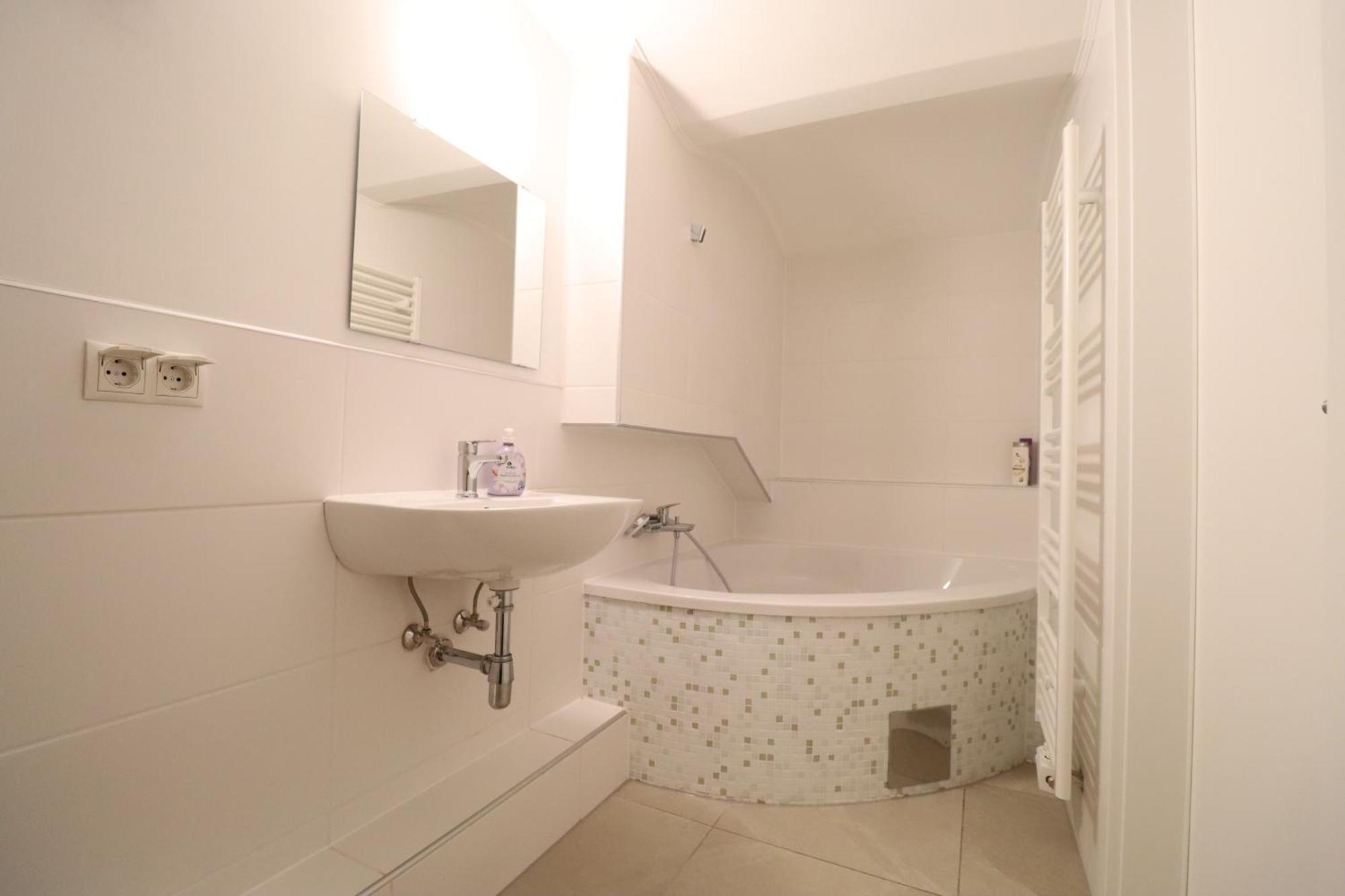 Luxurioeses Duplex Apartment 130M2 Wien Ngoại thất bức ảnh